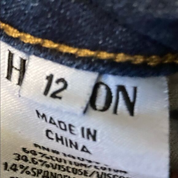 Hudson Jeans Size 12 - Picture 7 of 8